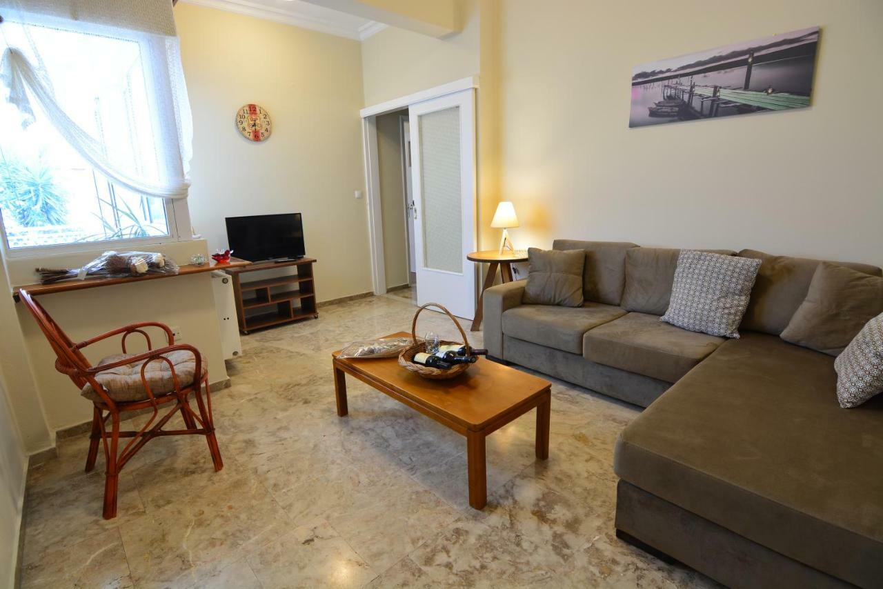 Mara'S Apartments Ξυλόκαστρο Εξωτερικό φωτογραφία