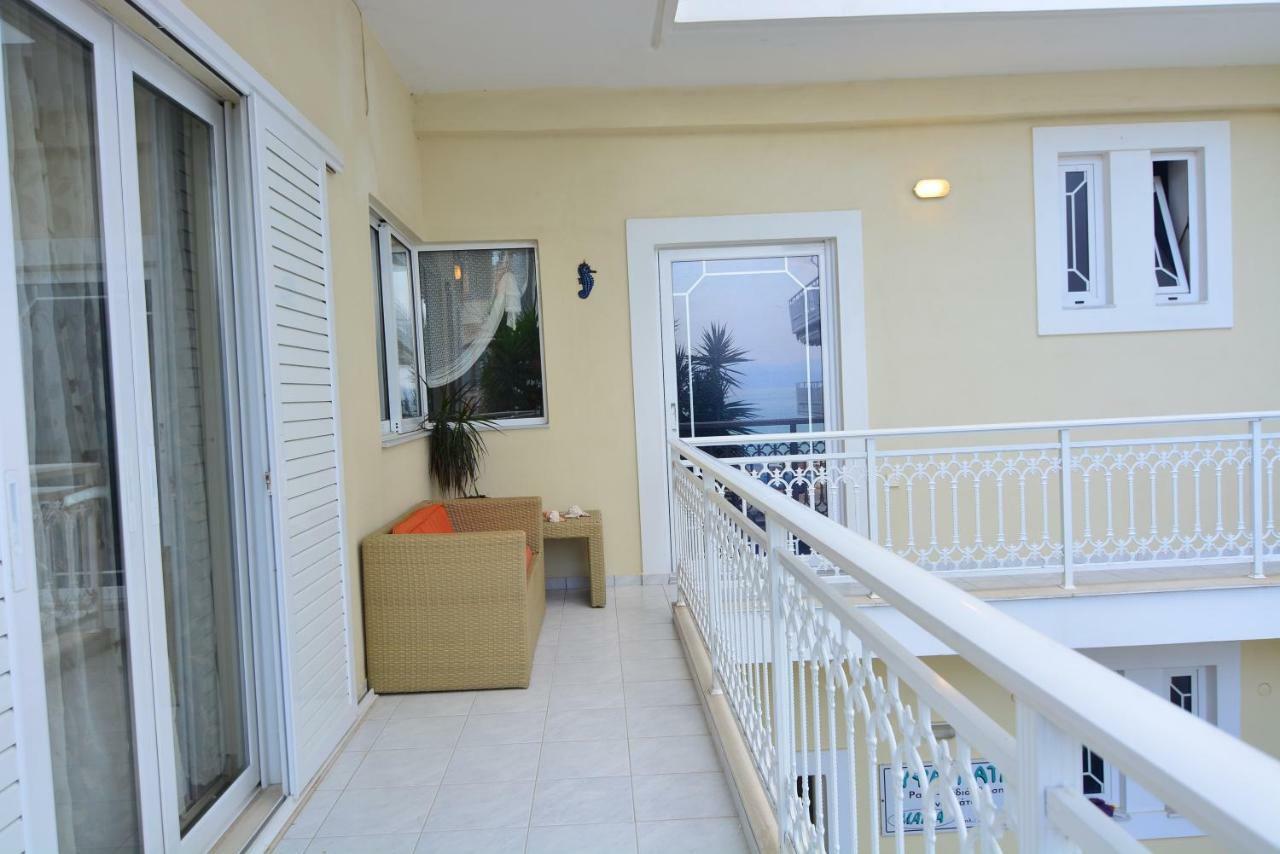 Mara'S Apartments Ξυλόκαστρο Εξωτερικό φωτογραφία